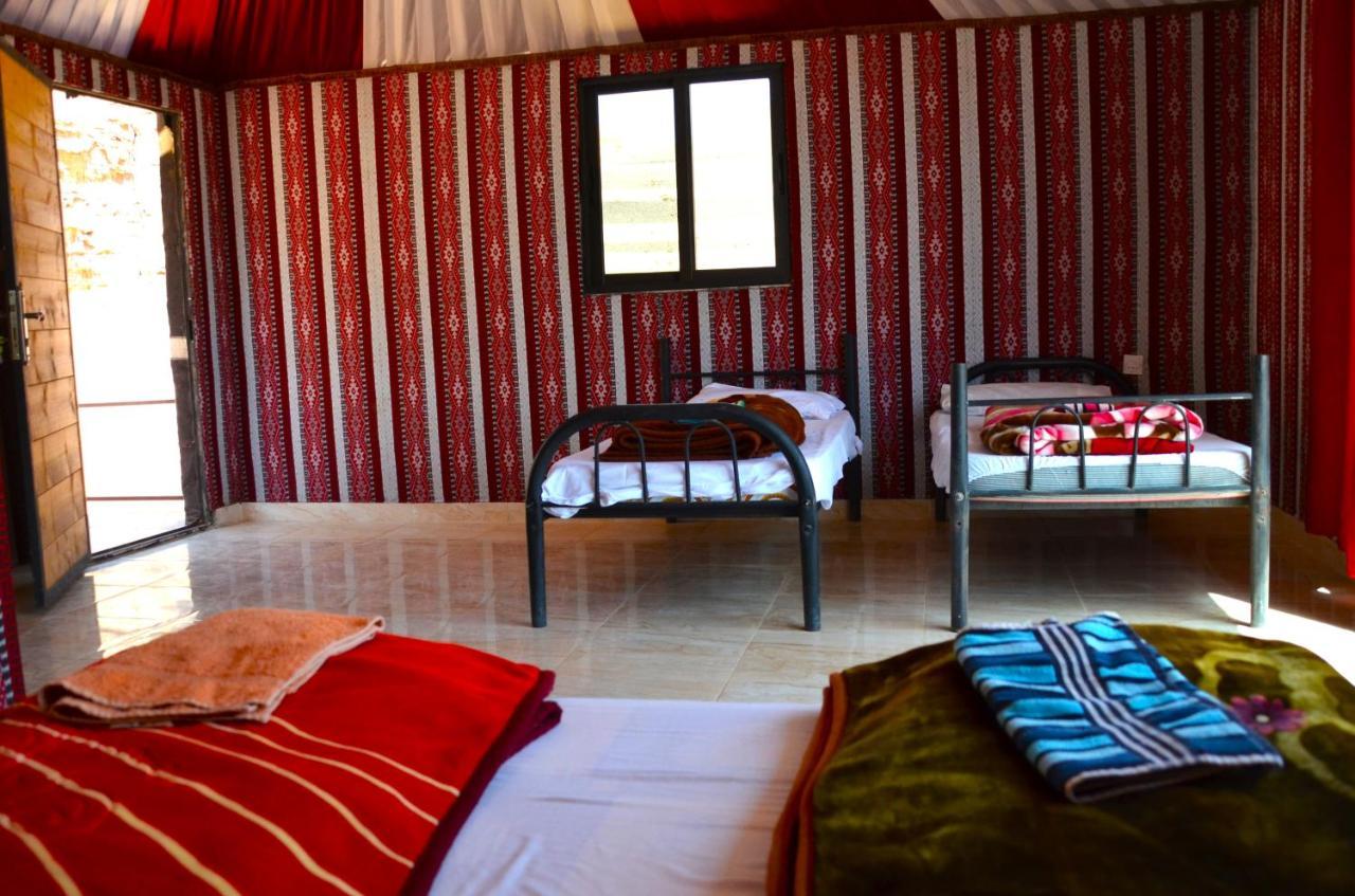 Beduin Star Trail Camp Bed & Breakfast Wadi Rum Luaran gambar