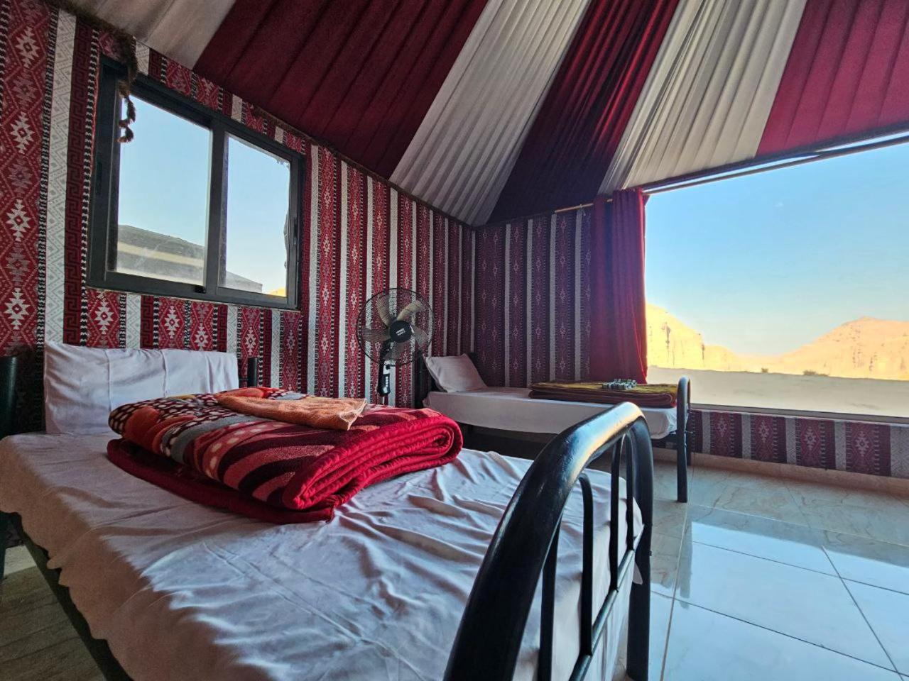 Beduin Star Trail Camp Bed & Breakfast Wadi Rum Luaran gambar