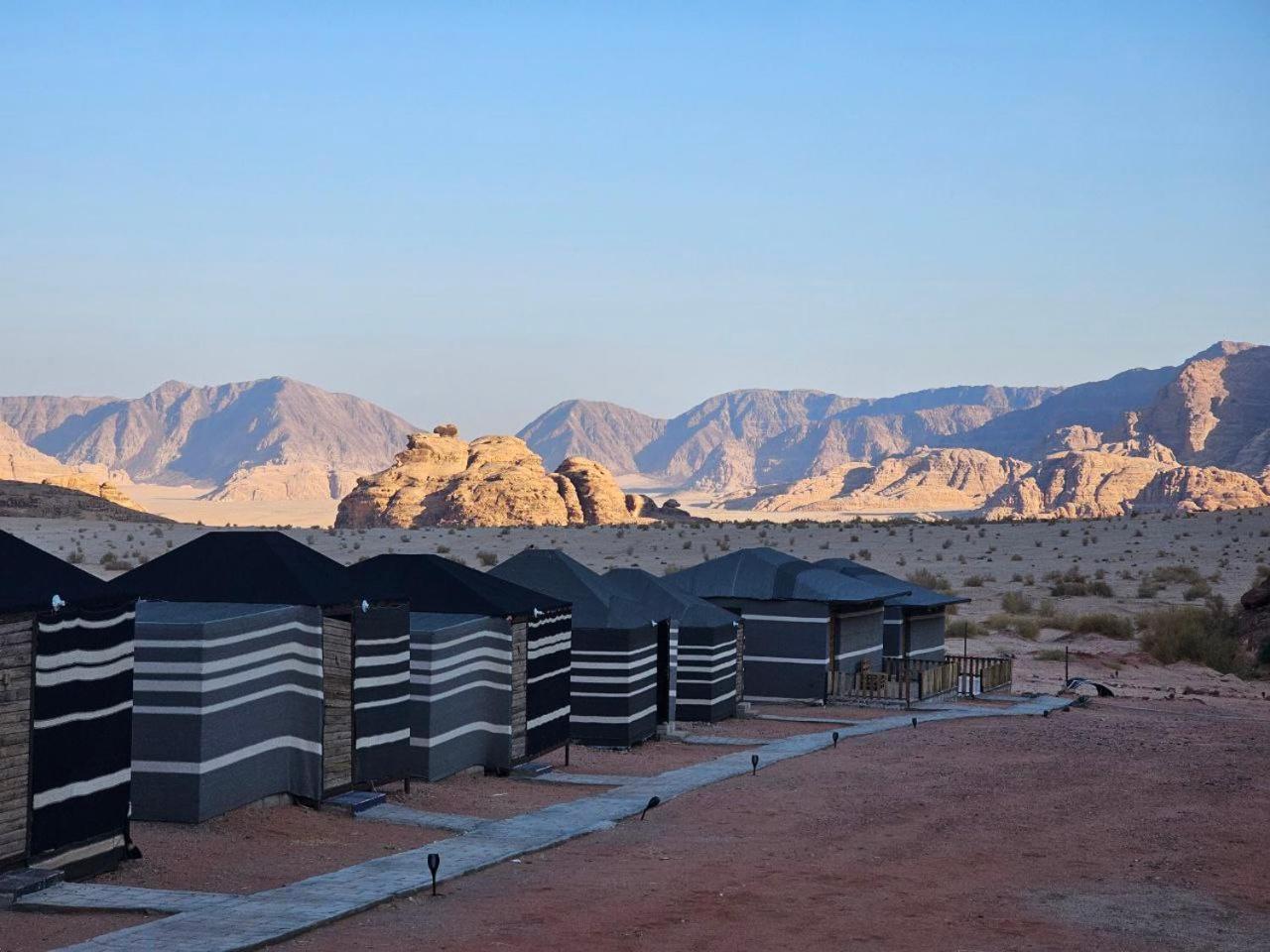 Beduin Star Trail Camp Bed & Breakfast Wadi Rum Luaran gambar