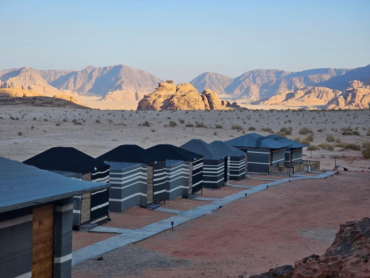Beduin Star Trail Camp Bed & Breakfast Wadi Rum Luaran gambar
