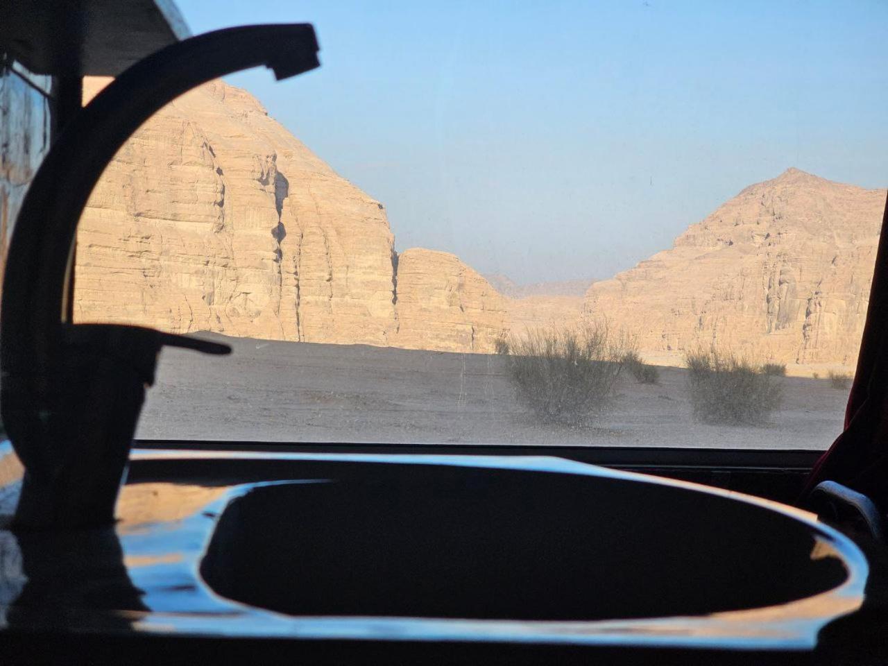 Beduin Star Trail Camp Bed & Breakfast Wadi Rum Luaran gambar